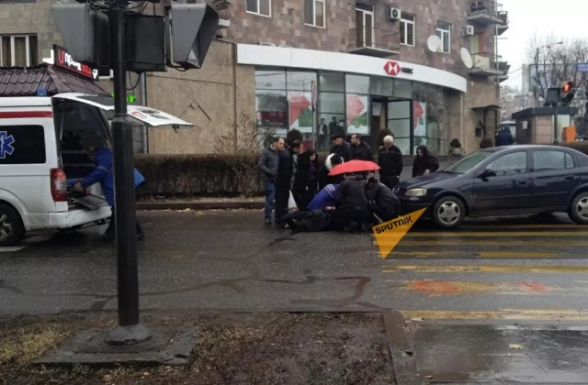 Վրաերթ Երևանում. անգիտակից կնոջը տեղափոխել են հիվանդանոց